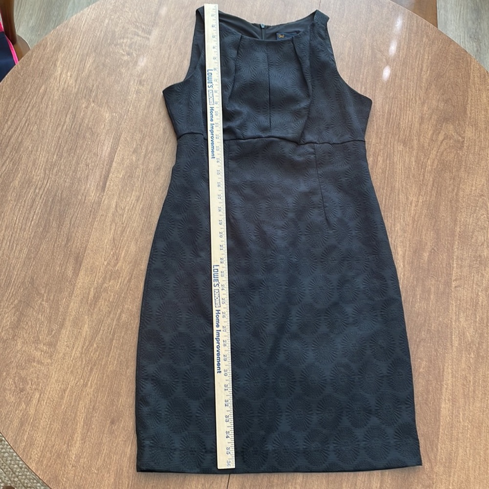 Just…Taylor The Perfect “Little Black Dress” Sheath Dress Size. 8 - Picture 6 of 14